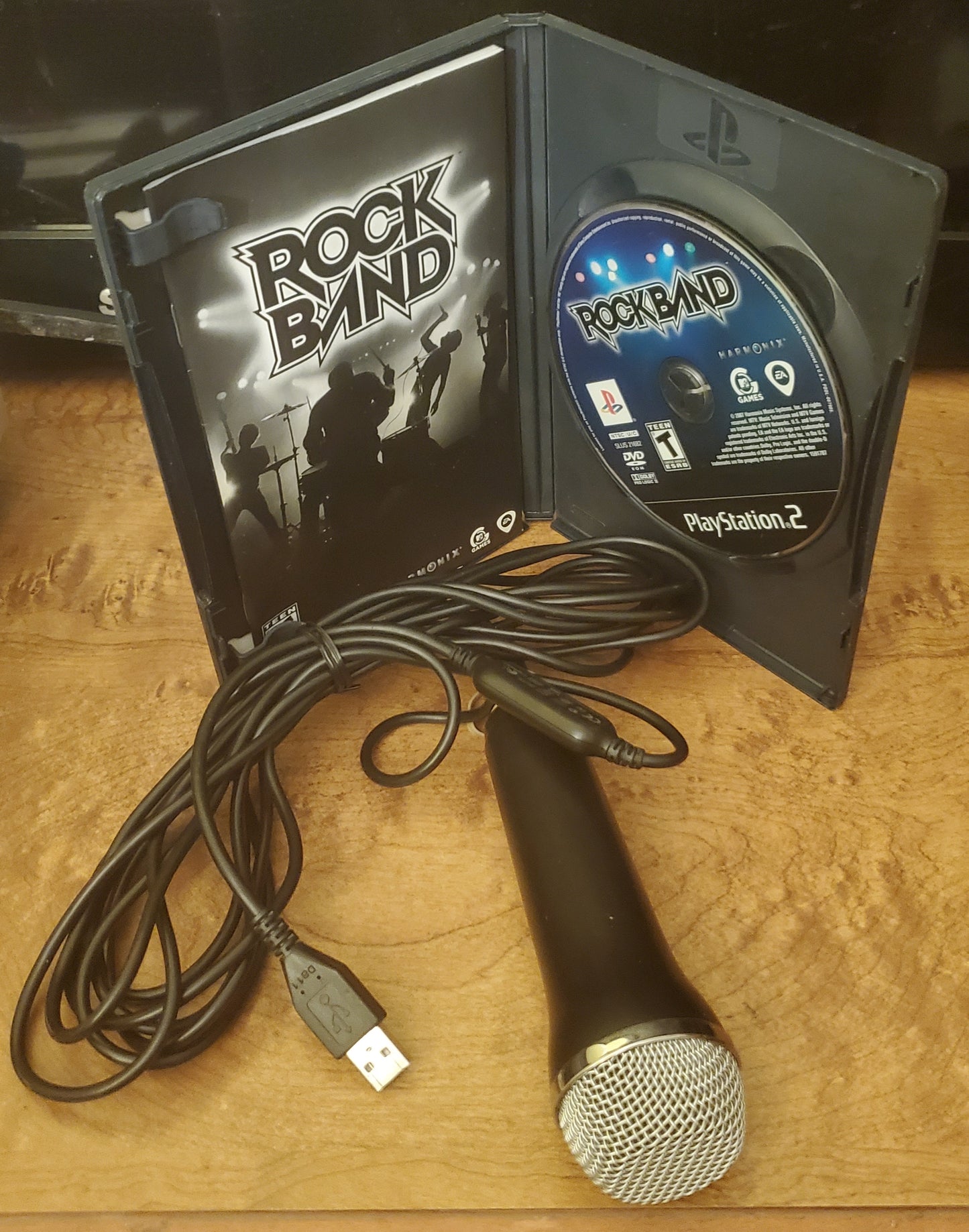 Rock Band microphone bundle PS2